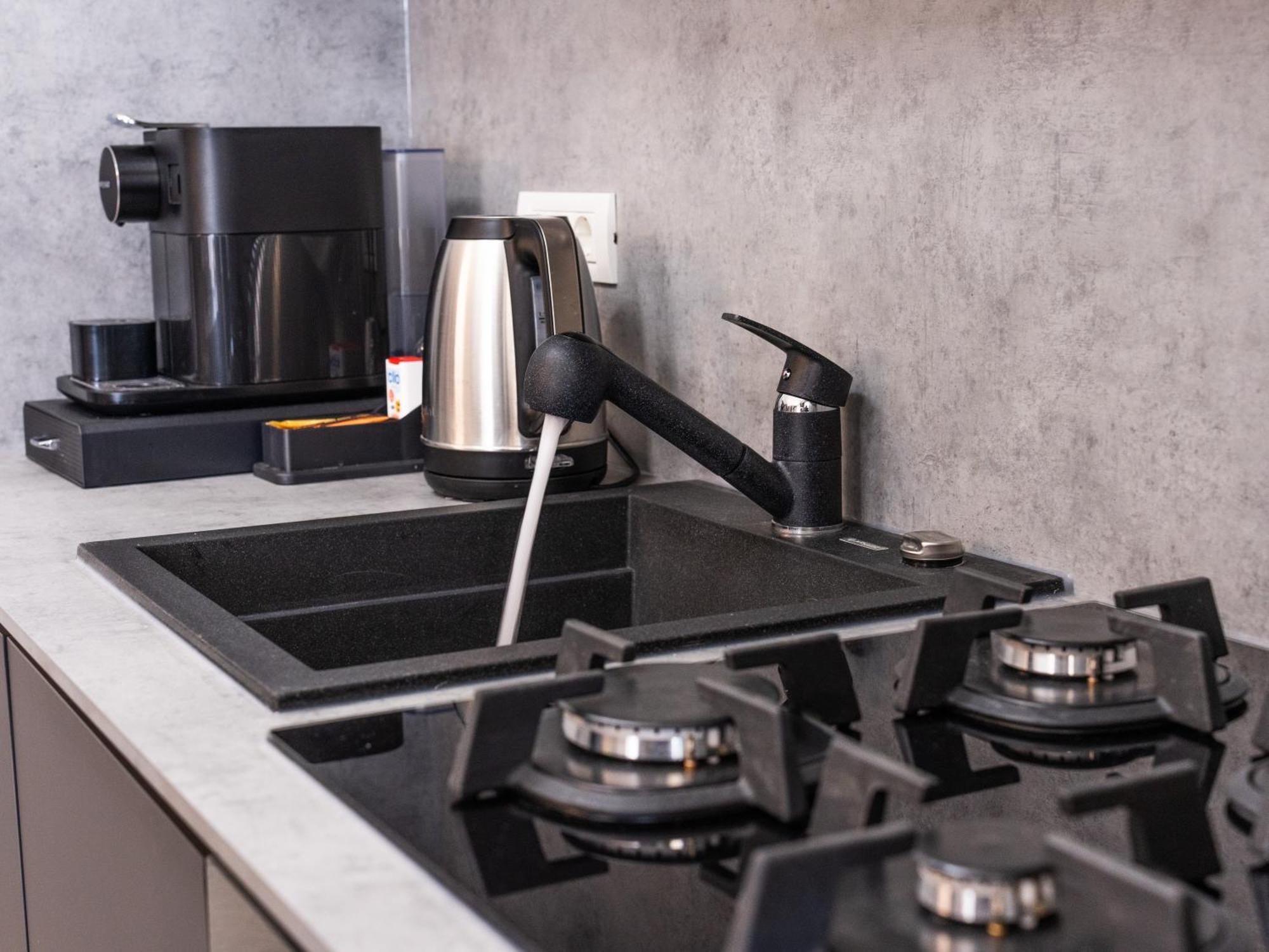 Fashion Stay-Valentino Apartment - By Openhouse Giroc Dış mekan fotoğraf